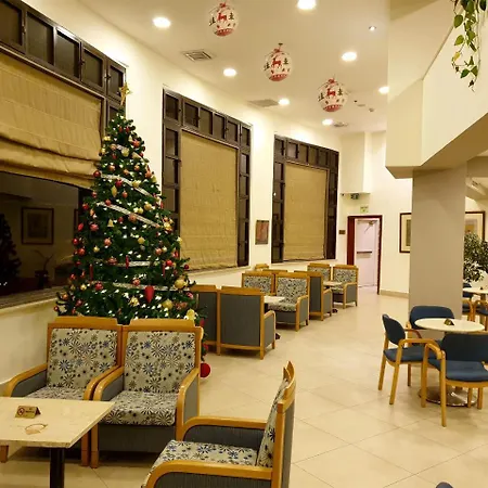 Ritz Hotel-3